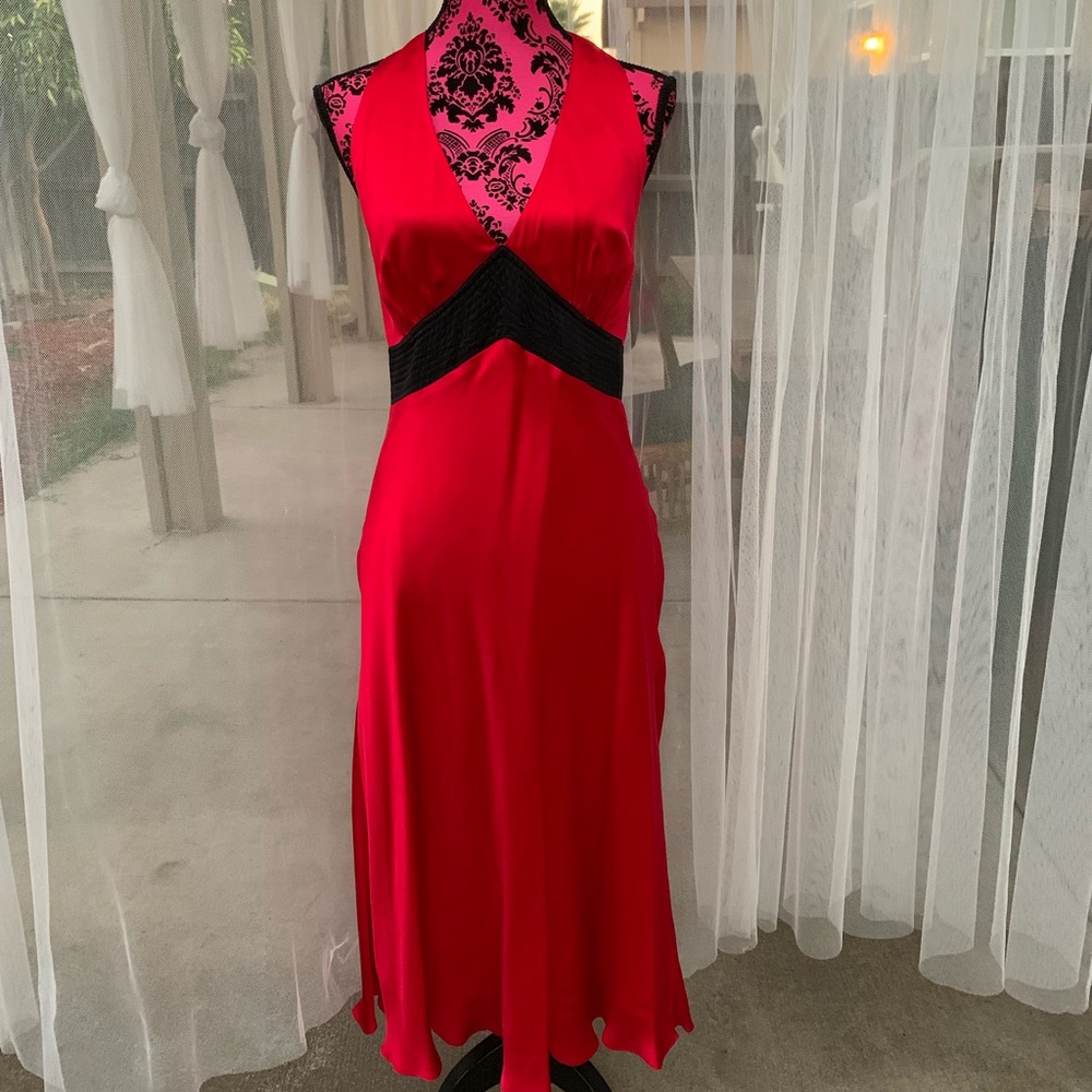 Sexy vibrant red halter dress